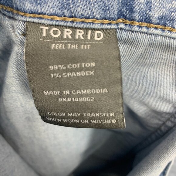 Torrid Denim Shorts Vintage Stretch Mid Rise Blue Distressed - Picture 6 of 11